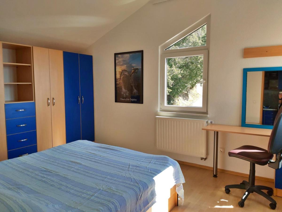 Apartments Borak Оміш Екстер'єр фото