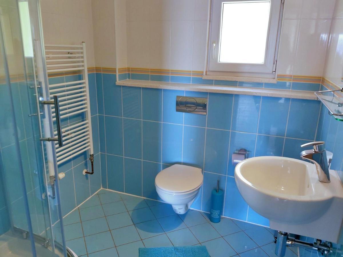 Apartments Borak Оміш Екстер'єр фото